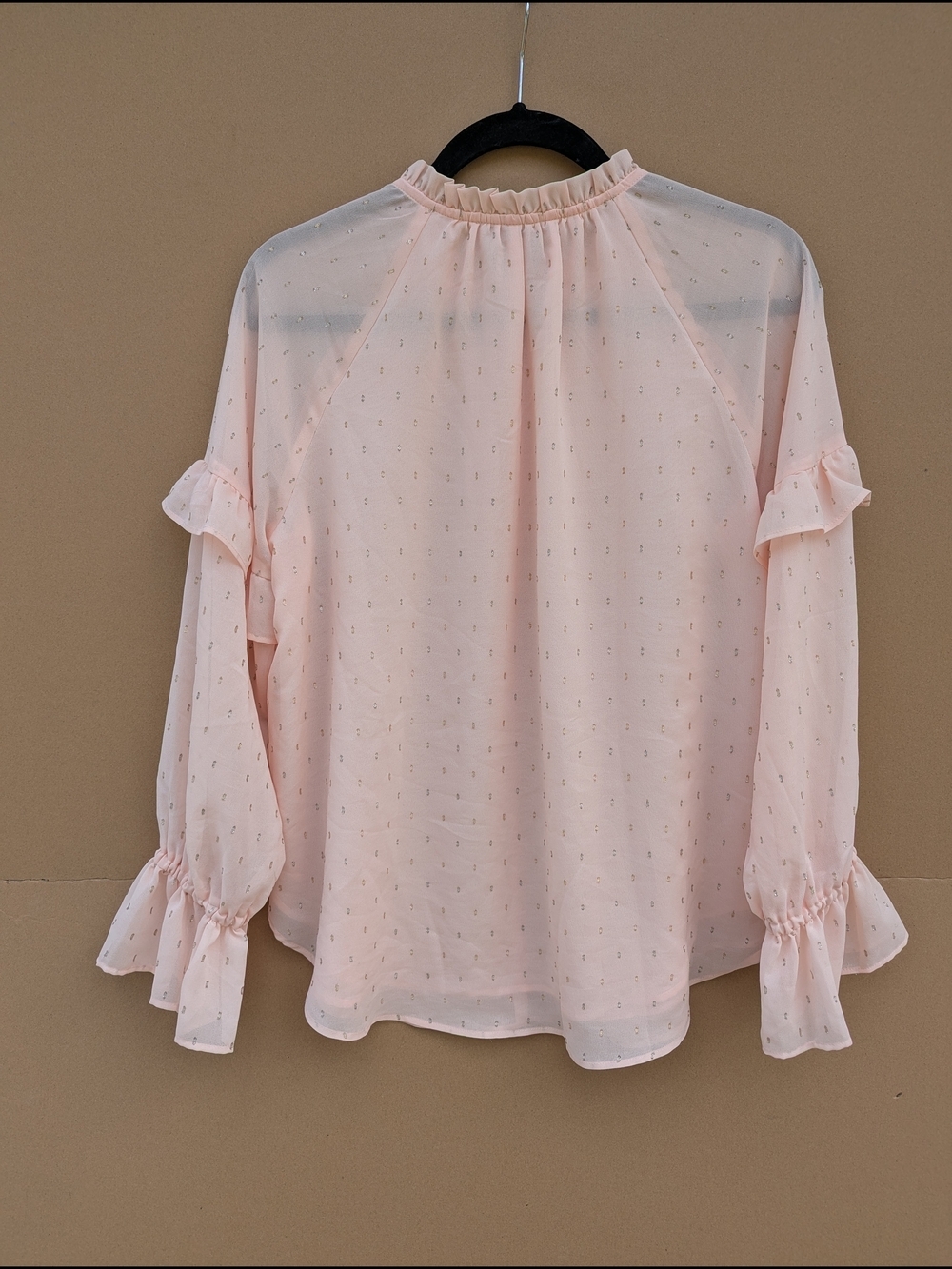LOFT Ruffle Sleeve Blouse Top Blush Pink Gold Metallic Shimmer Clip Dot Sz M - Picture 2 of 8